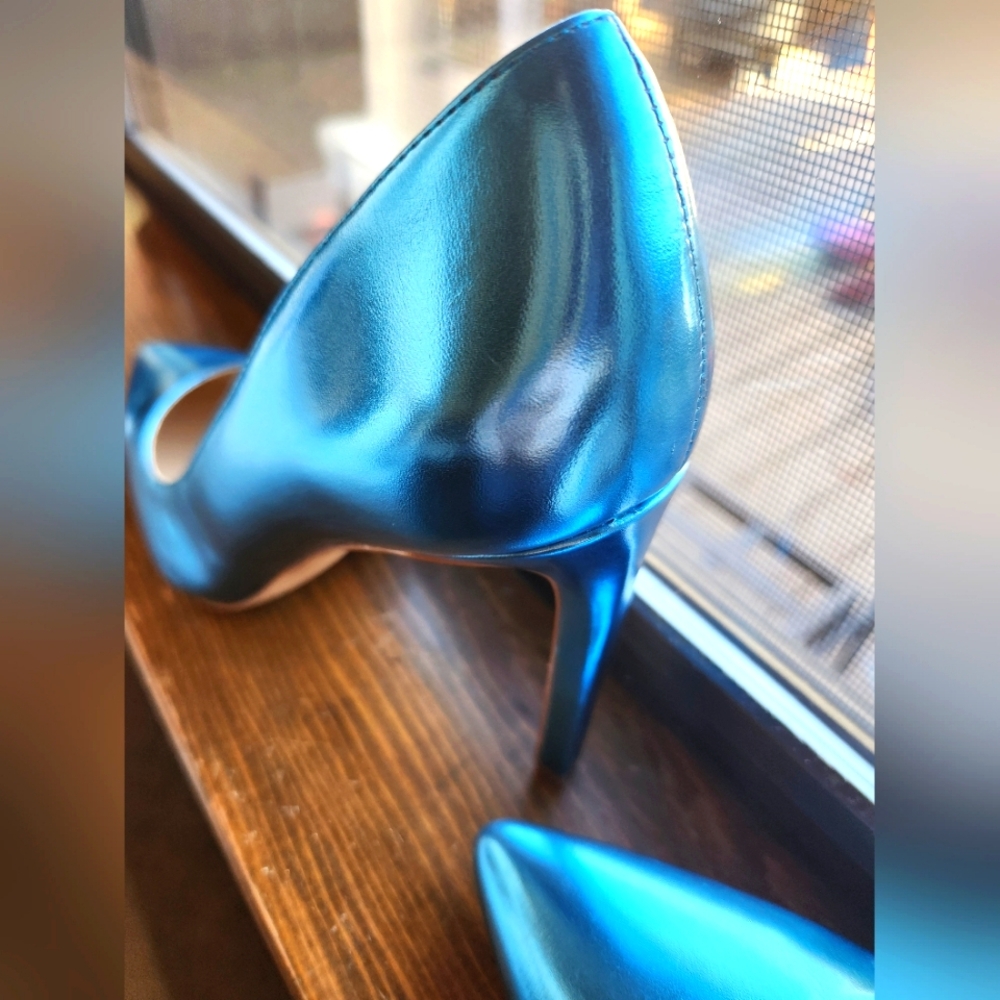 Nine West Blue Metallic Heels - Picture 9 of 11